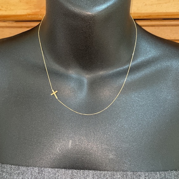 Solid Stamped Real Genuine 14K Yellow Gold Religious Sideways Cross Necklace - Picture 13 of 14